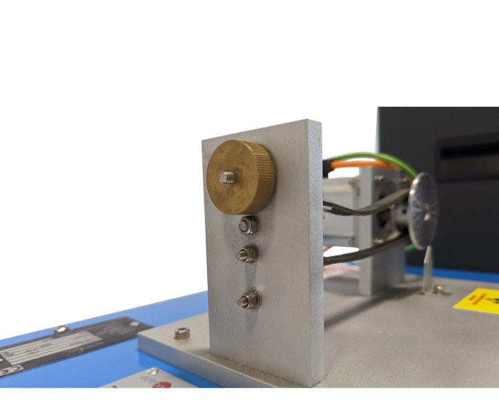 COMPUTER CONTROLLED ADVANCED INDUSTRIAL SERVOSYSTEMS UNIT (FOR AC MOTORS) - SERIN/CA