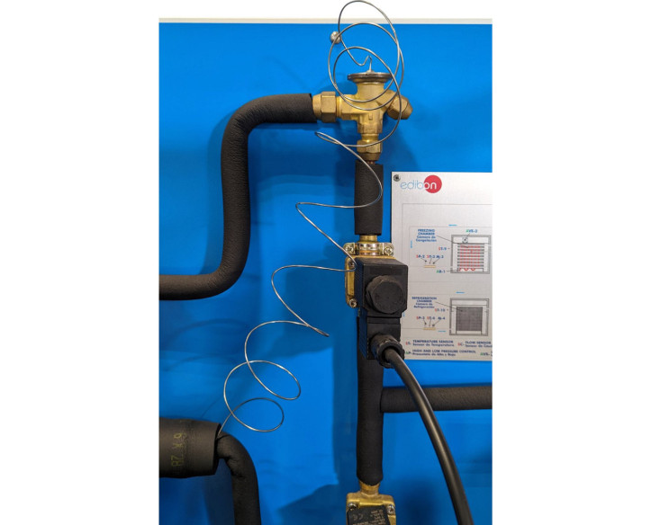 COMPUTER CONTROLLED REFRIGERATION UNIT WITH REFRIGERATION AND FREEZING CHAMBER - TRRC