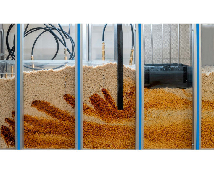 COMPUTER CONTROLLED DRAINAGE AND SEEPAGE TANK - PDFDC
