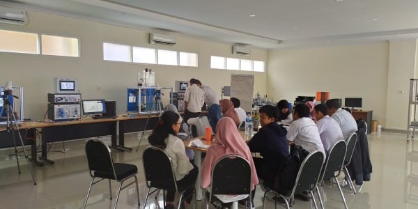 Setting up at  Politeknik ATI Makassar University