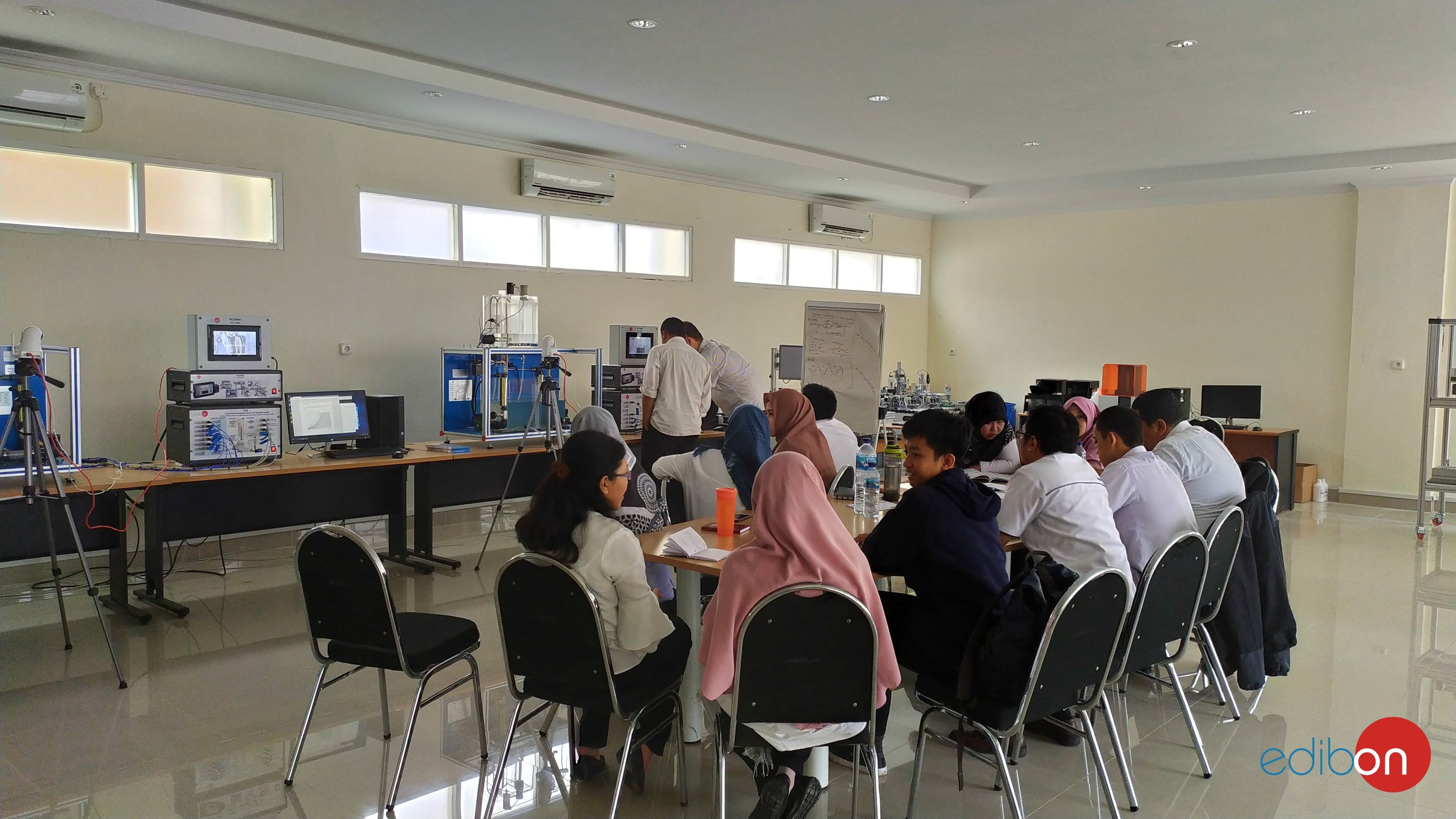 Instalación en  Politeknik ATI Makassar University